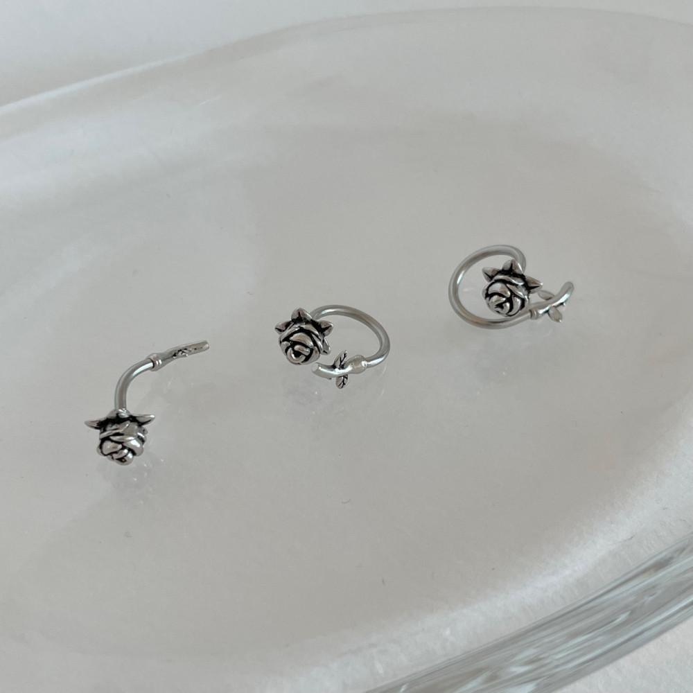 앤틱 로즈 리프 디테일 피어싱 (바 교체 가능)