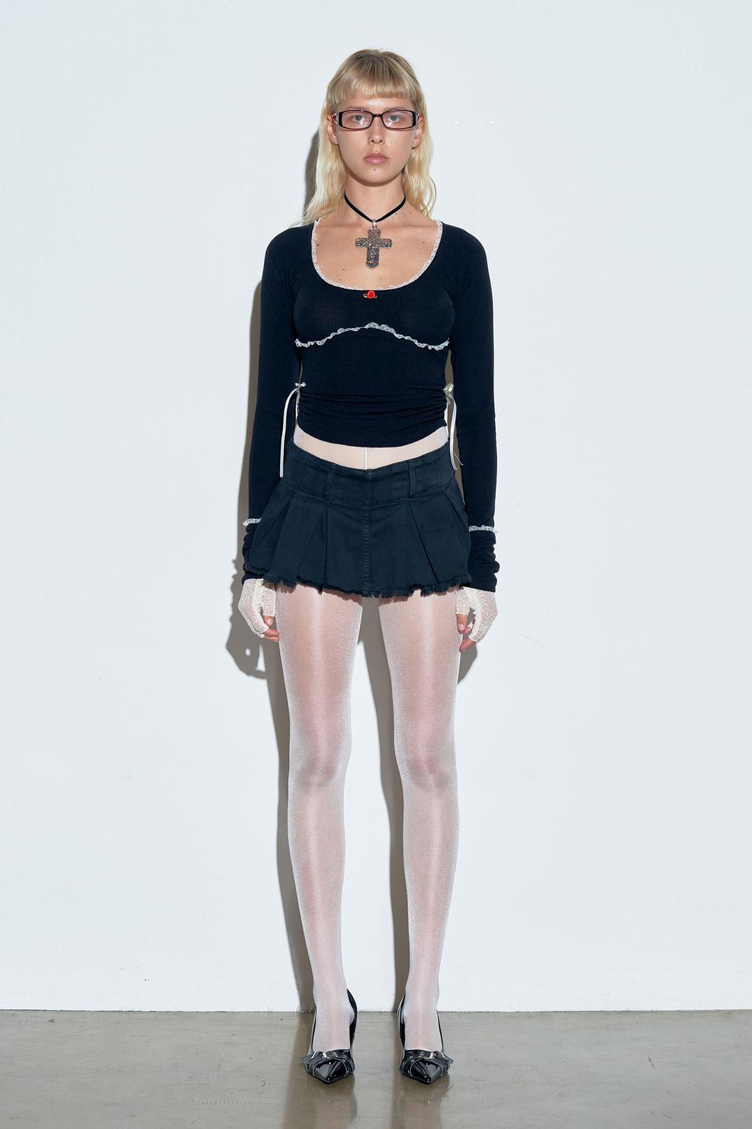 Bow Tie L/S Tee Black
