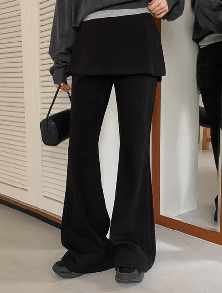 베니토 [베니토단독][하비필수/허벅지안쪽살삭제/한겨울에도OK] 하티 밴딩 기모 스커트 팬츠 (겨울/가을/간절기/신상/데일리/데일리룩/출근룩/데이트룩/밴딩/기모/스커트팬츠)