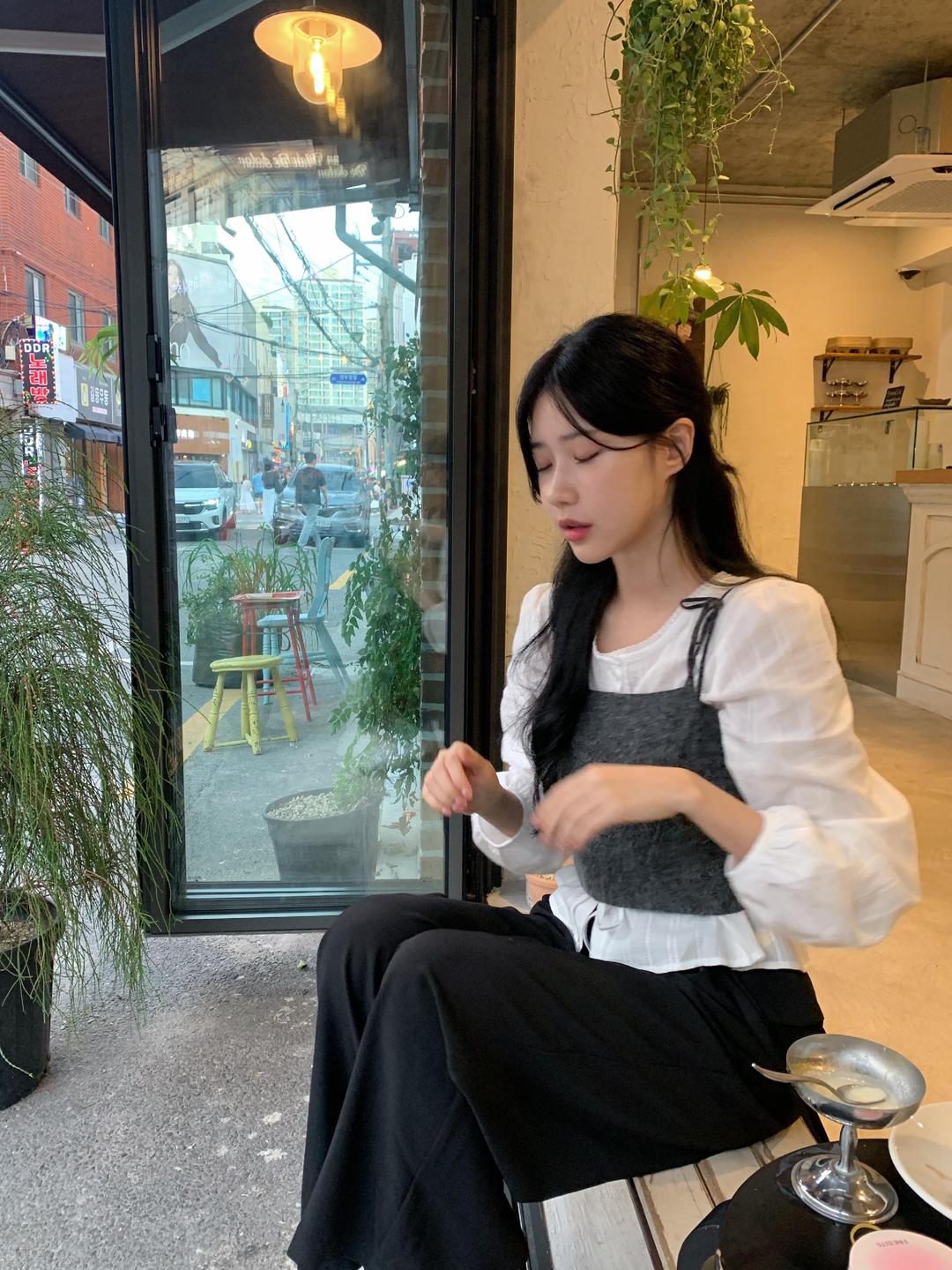 에이딘에이블 메이드 스트링 블라우스