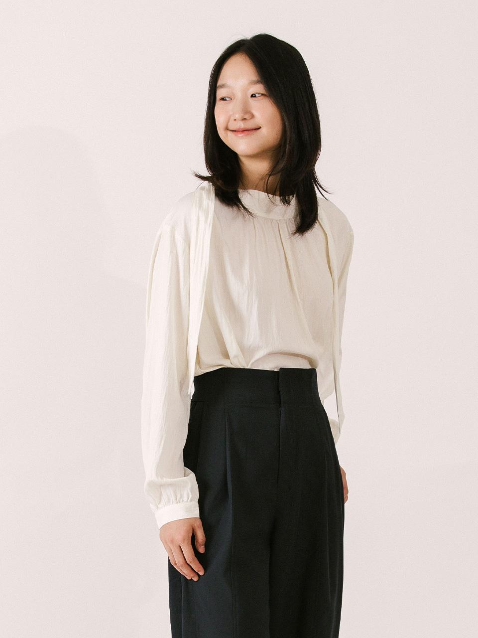 ATELIER BLOUSE_IVORY