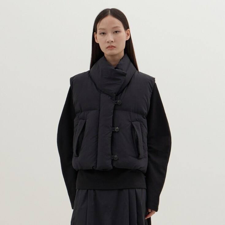 Padding Vest (Black)