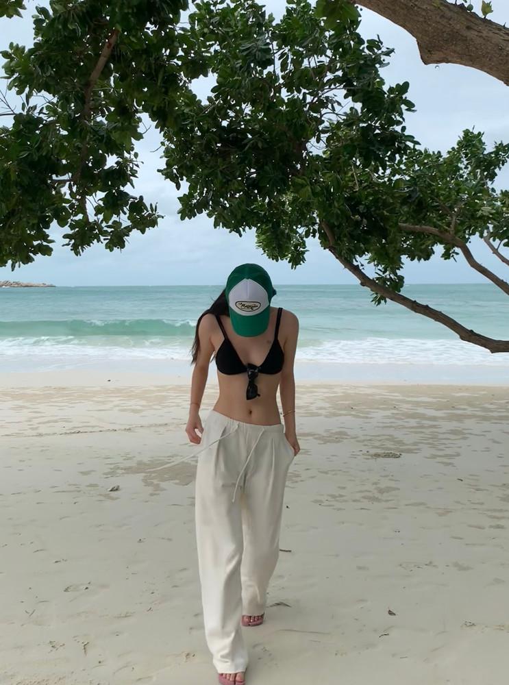 SEEAS 썸머 트위드 팬츠(one color) 여름슬랙스 핀턱바지 핀턱팬츠