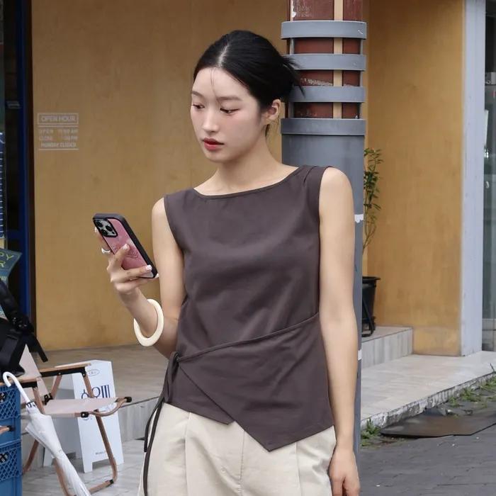 [BLACK 단독] Sleeveless Wrap Jersey Blouse SW5ME297_3color