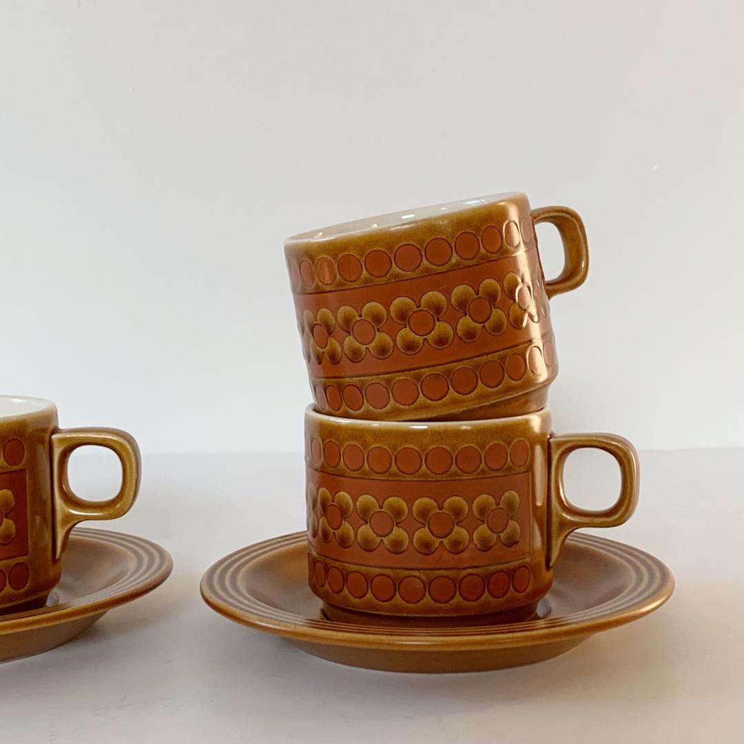 1960s Hornsea saffron tea cup set