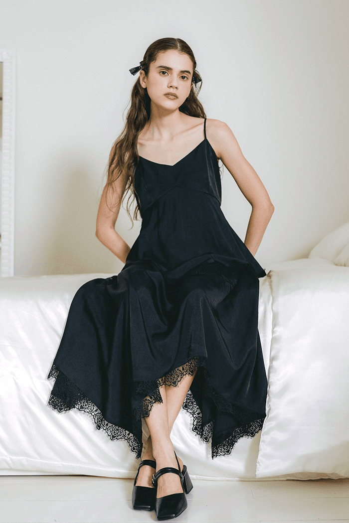 Lace frill slip long dress (black)