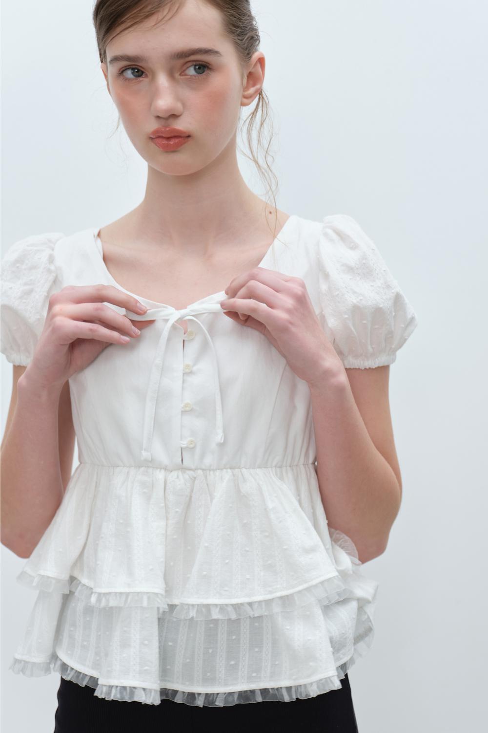 [SOLD OUT / 2nd Order] CAN CAN RIBBON LACE BLOUSE (WHITE)