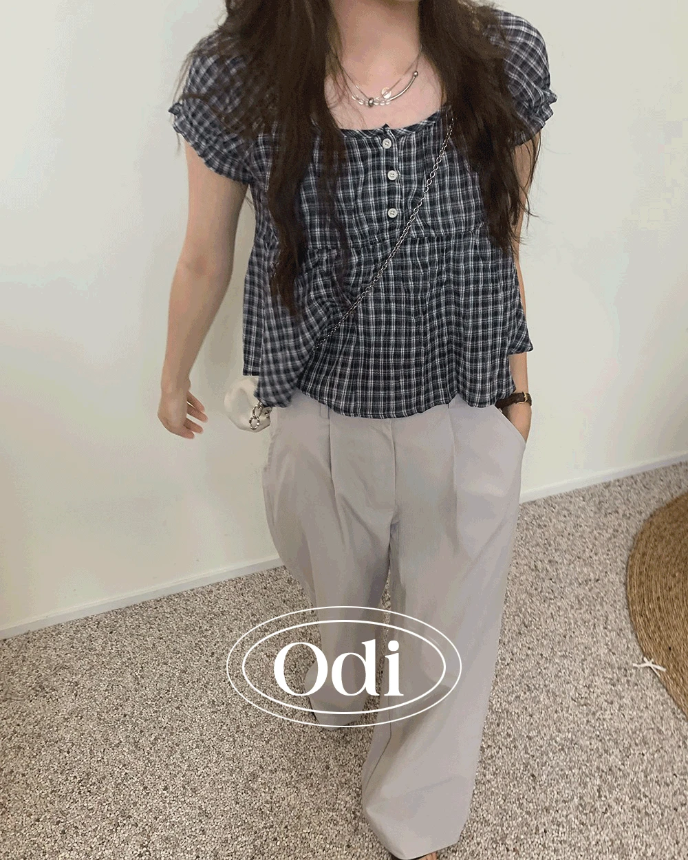 포포 체크 단추 여름 크롭 블라우스