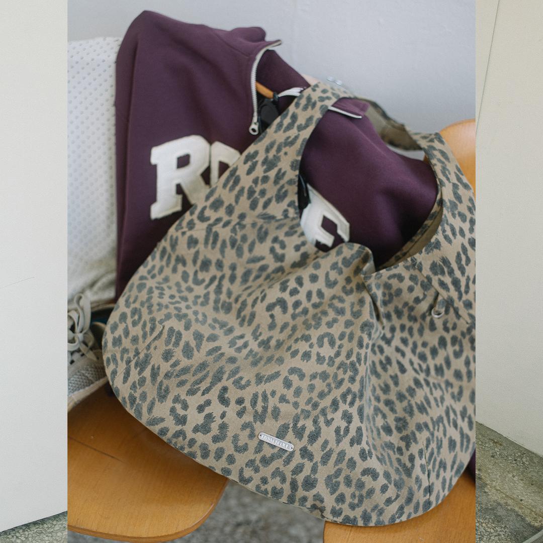 LEOPARD SHOULDER BAG(BROWN)