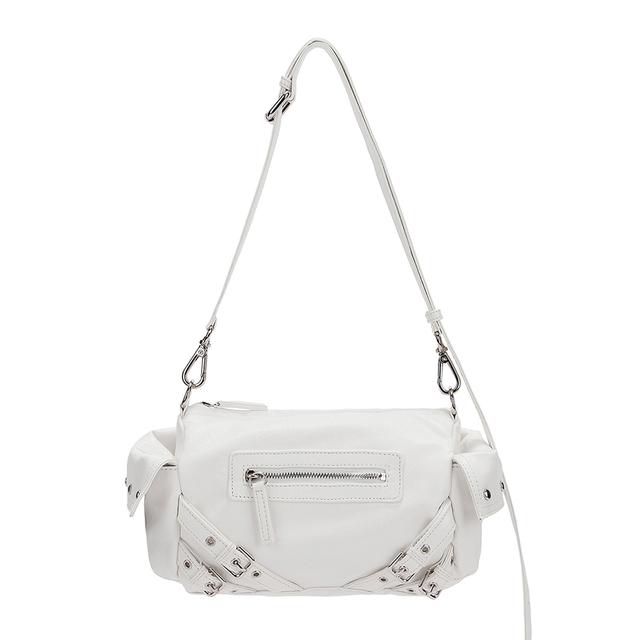 STUD POCKET BAG IN IVORY