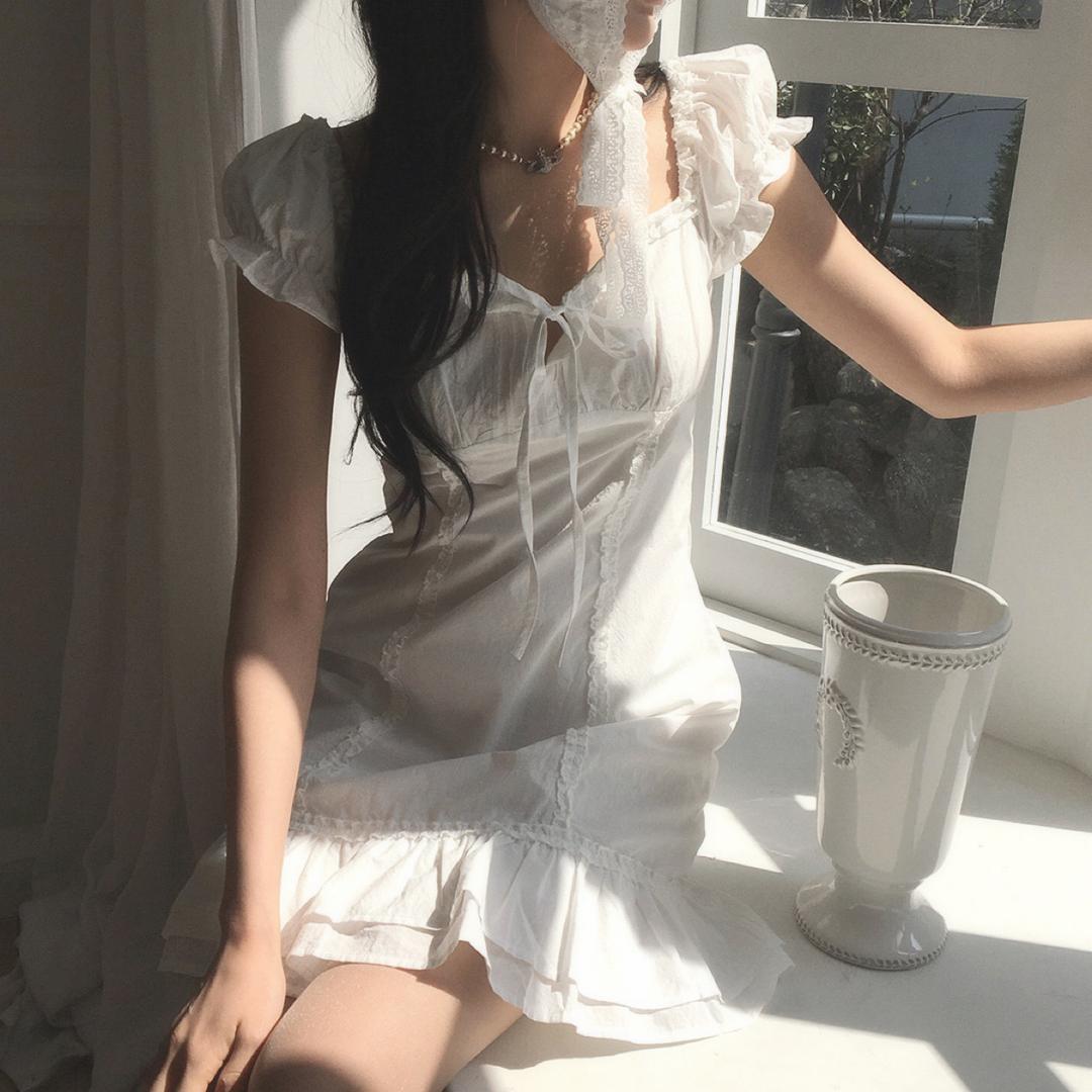 크림치즈마켓 모아나 스퀘어넥 프릴 미니 원피스 - ops