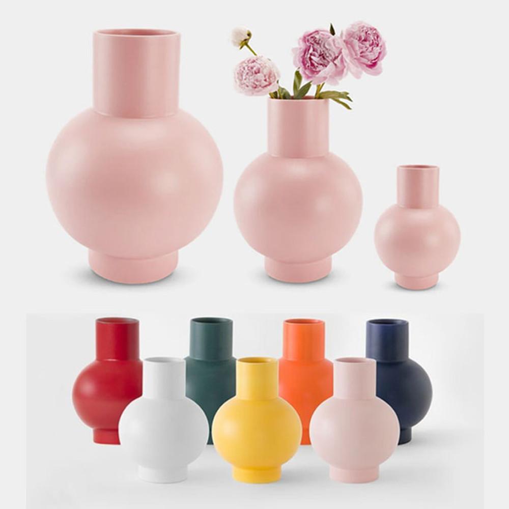 RAAWII 라위 스트롬 화병 S 16cm