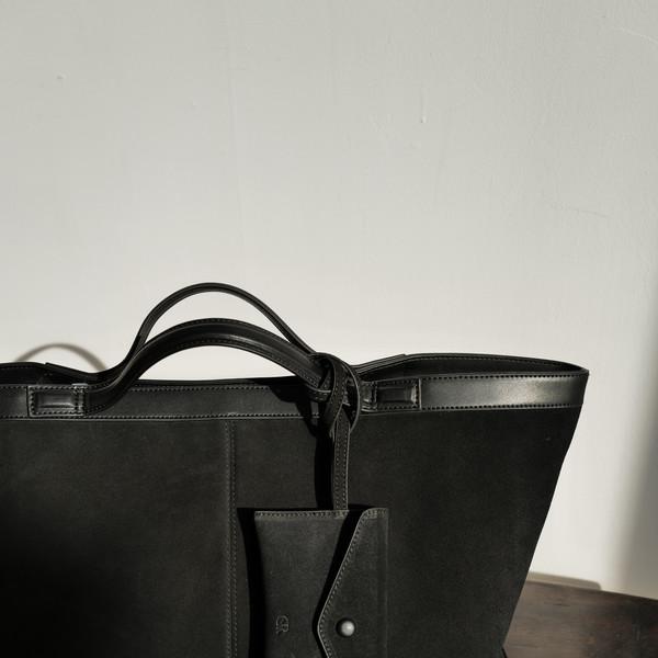[주문 폭주 3-4주 소요]Grace Cowhide Bag