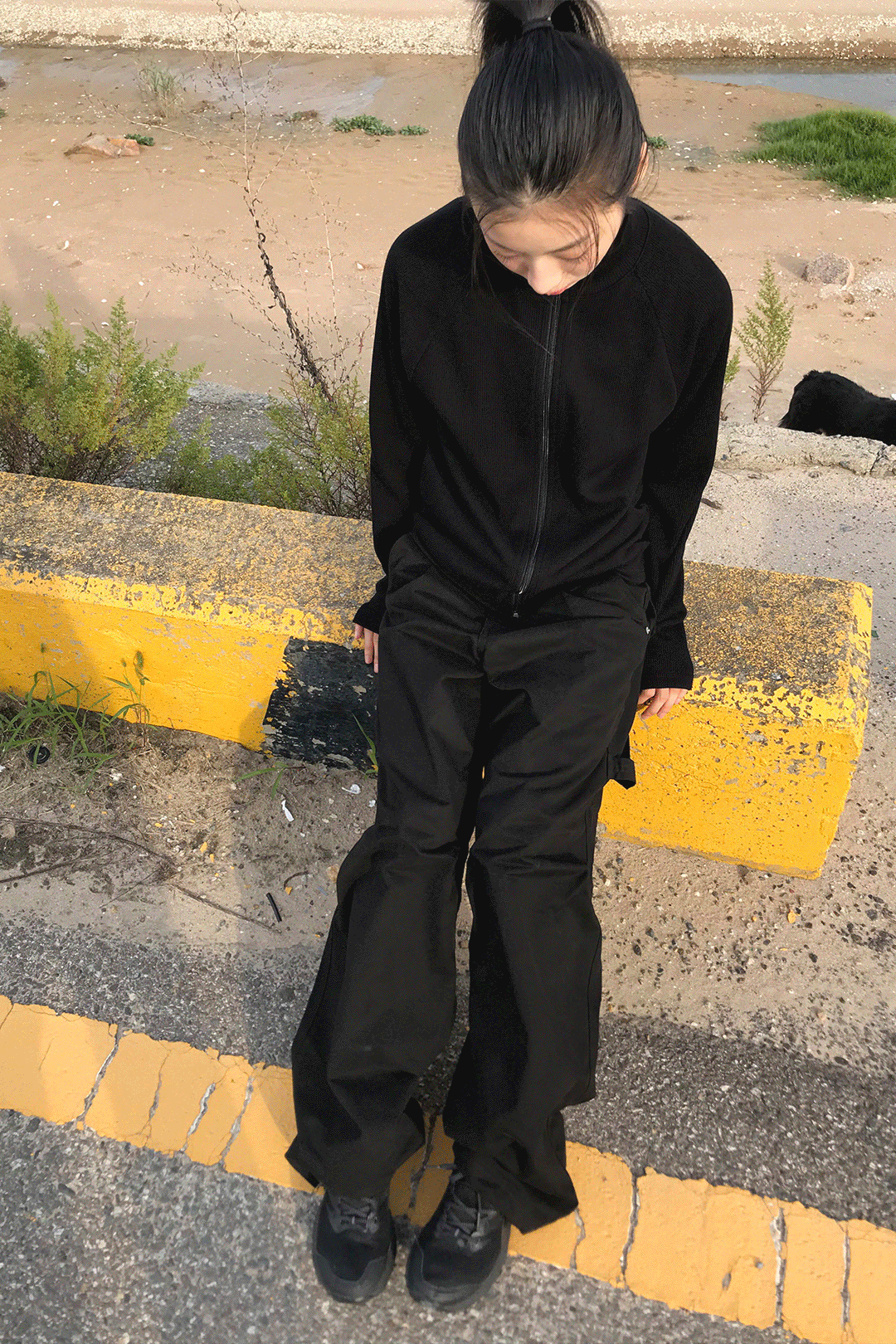 우화 BASIC RAGLAN ZIP-UP