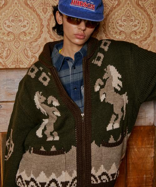 빈티지 웨스턴 드로잉 코위찬 니트 집업 카키_FR4KJ03U