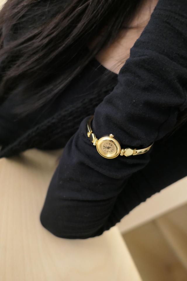 Golden Simple Watch