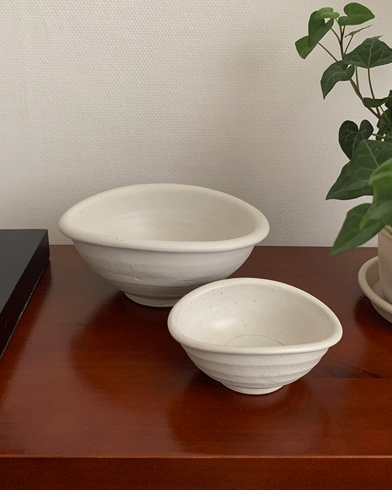 Wave stone bowl