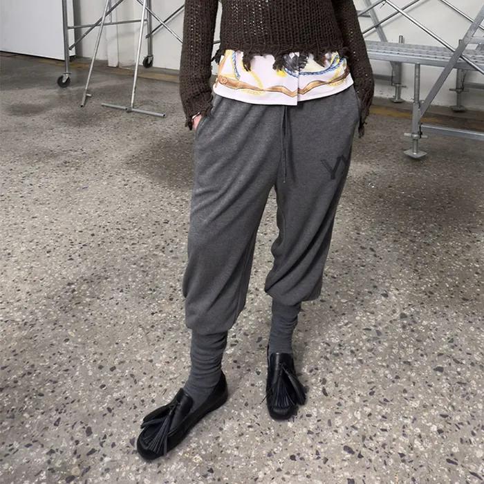 LAYERED KNEE SOCKS PANTS (CHARCOAL)