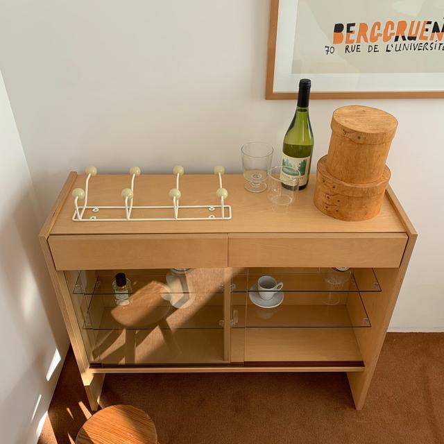 Glass cupboard (S)