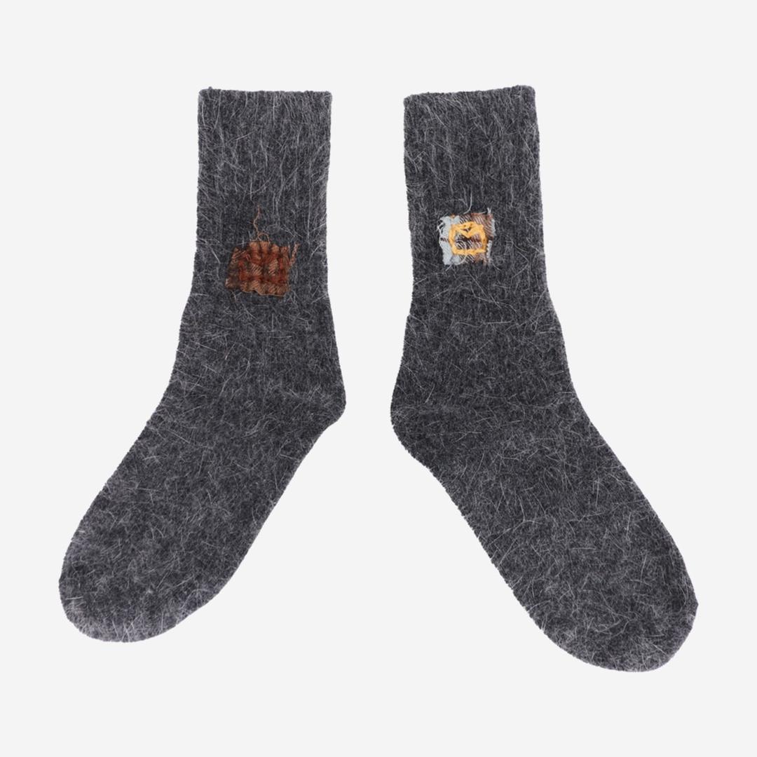 TINY LETTER SOCKS GREY