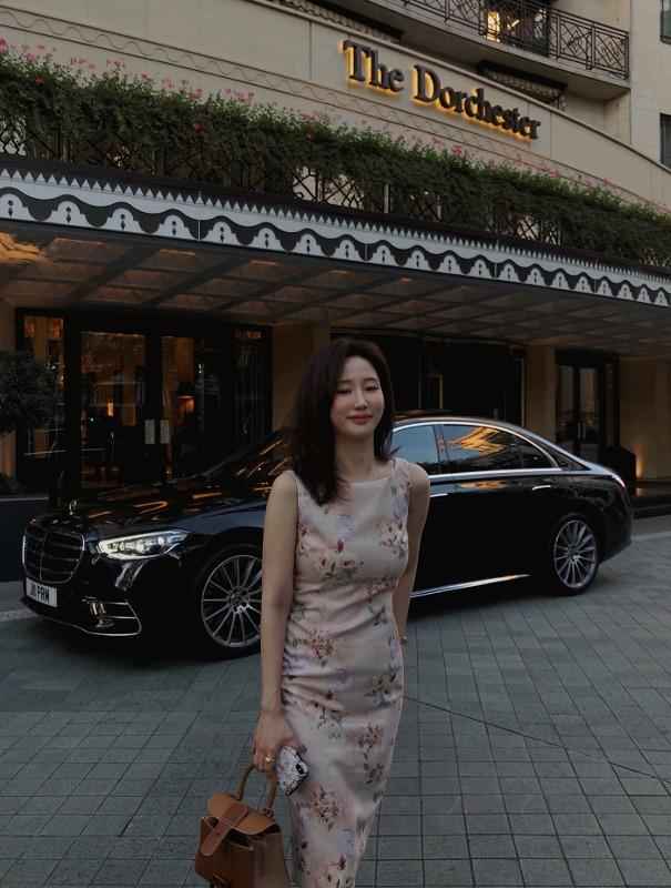 London Dress (Milk tea beige)