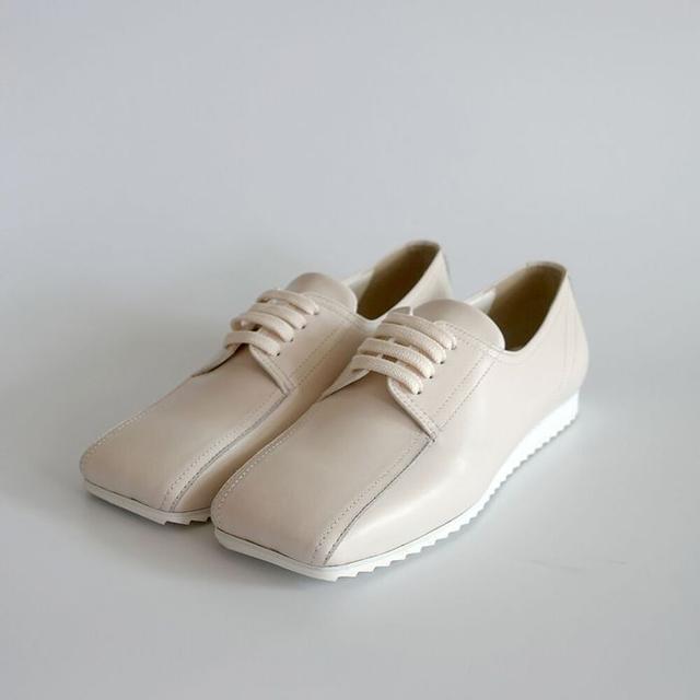 jenna sneakers / ivory