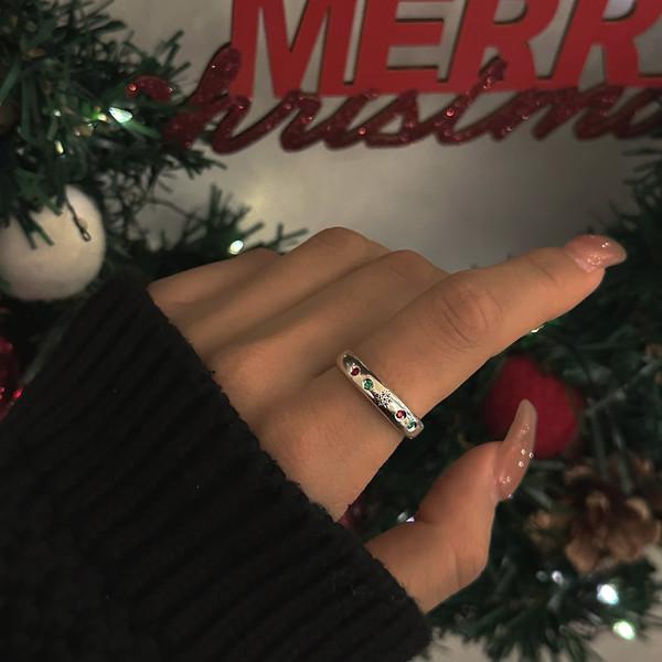 CHRISTMAS DOME RING