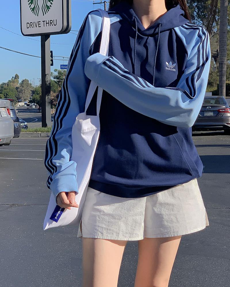 아디다스 남녀공용 레귤러핏 오리지널 SST 인디고 블루 후드티