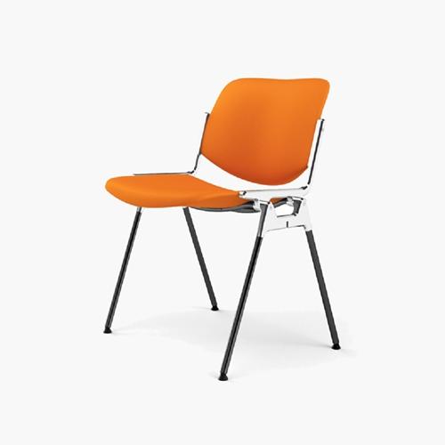 DSC 106 Chair (Orange)