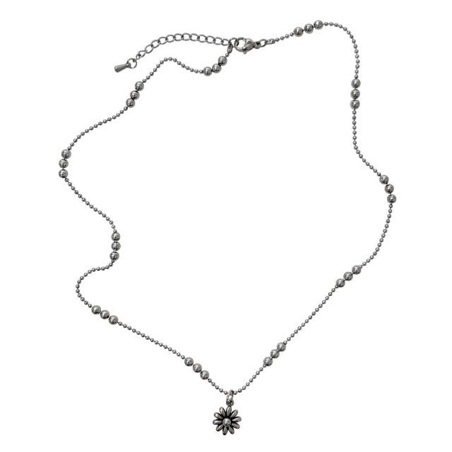 flower ball necklace