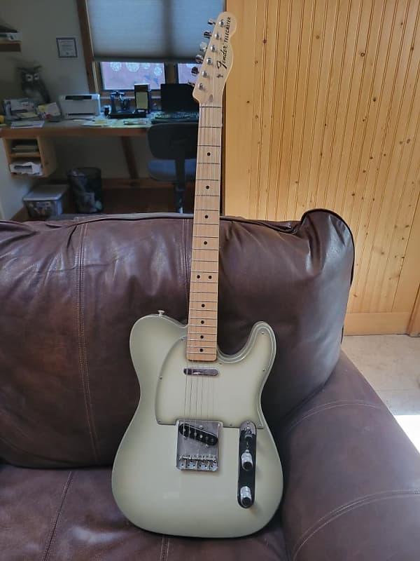 Fender "Limited Edition" Telecaster Antigua
