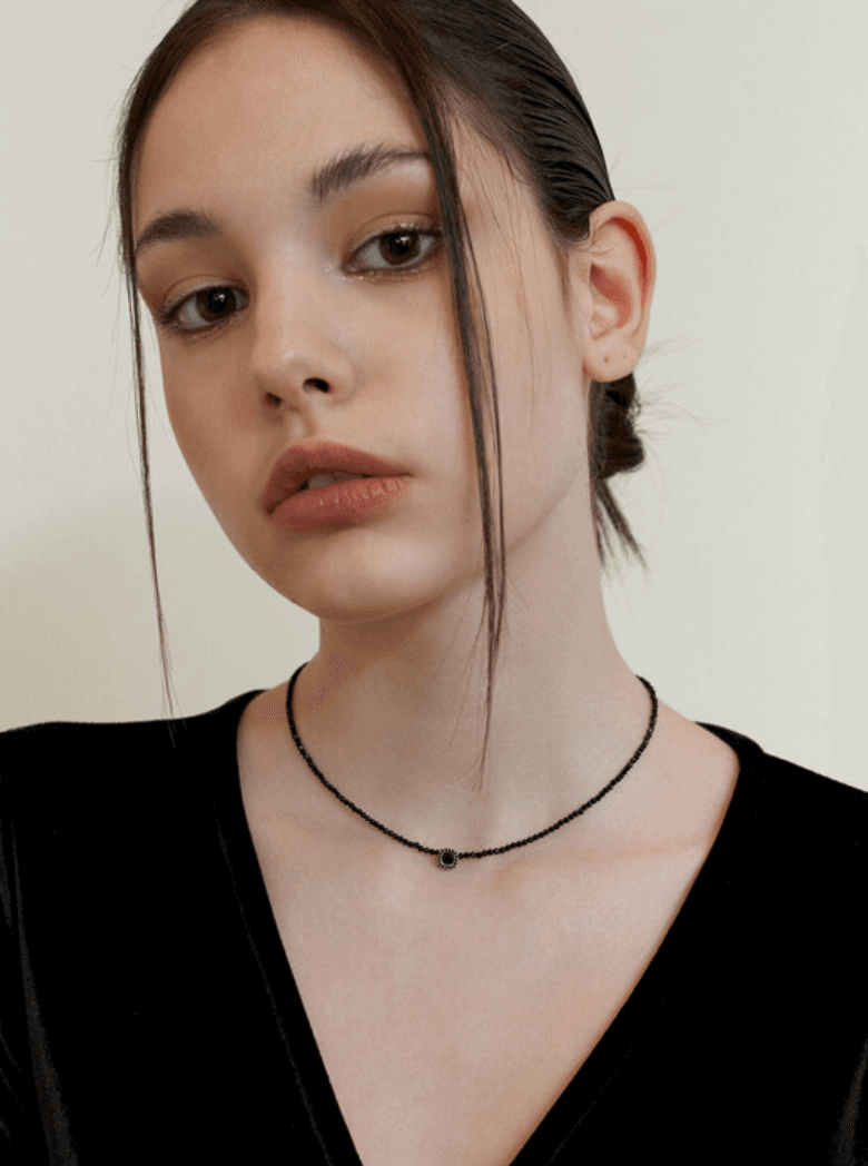 antique black cubic necklace