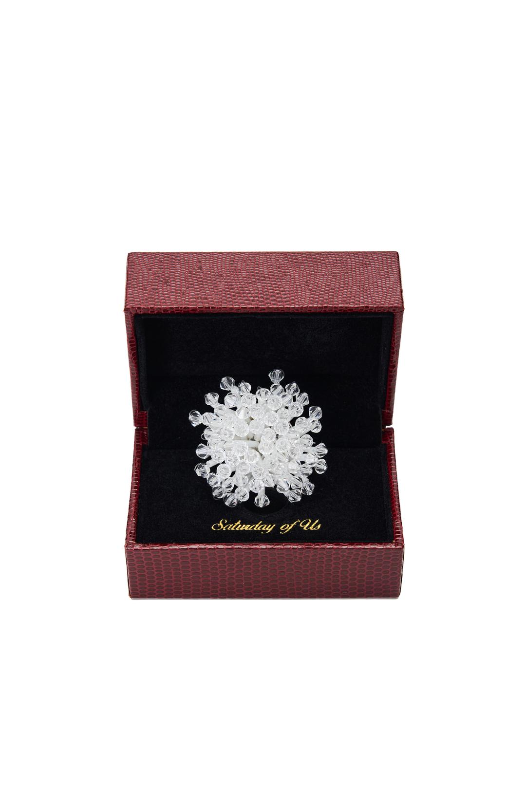 Dandelion Beads Brooch White