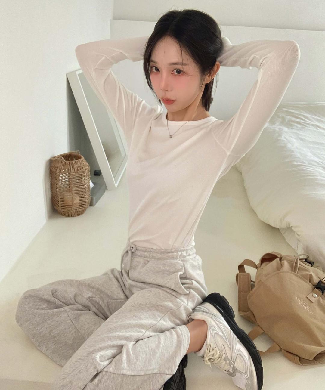 스파오 [빛날영 PICK] 골지 긴팔티_SPLWF23G02