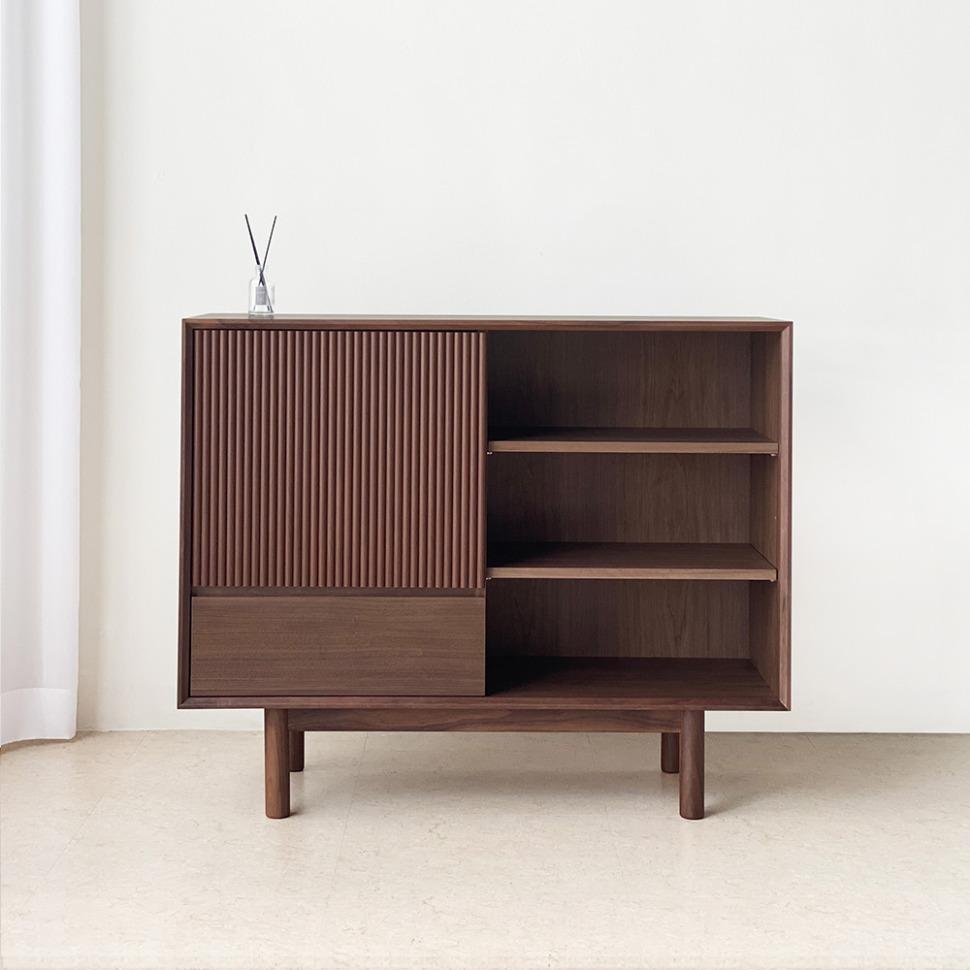 Nubi "Temba Board\" Point Chest Walnut