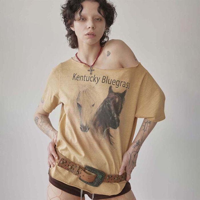 Sheriff Cut Out Tee Yellow