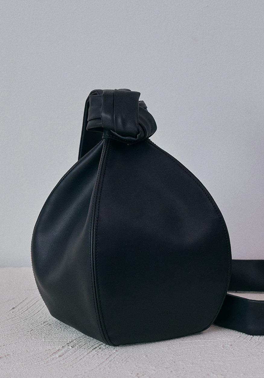 Amphora bag Black