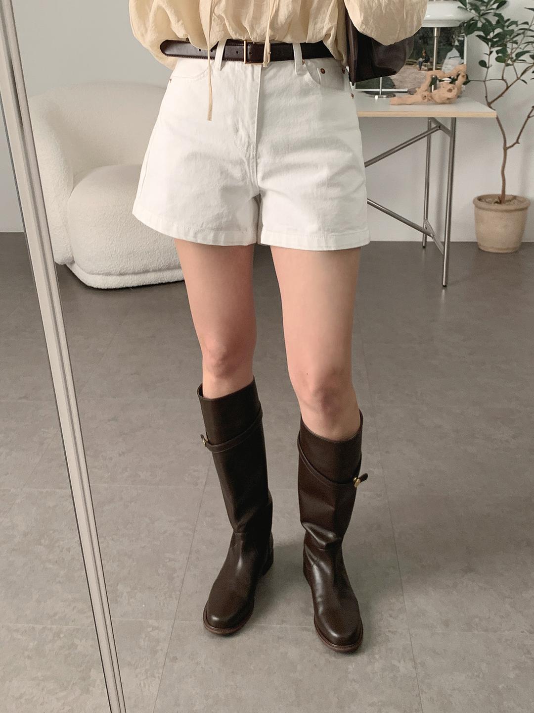 라반 A 코튼 쇼츠 (아이보리)