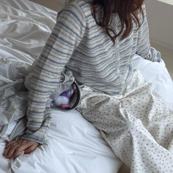 Boo stripe cardigan (baby blue/baby pink)