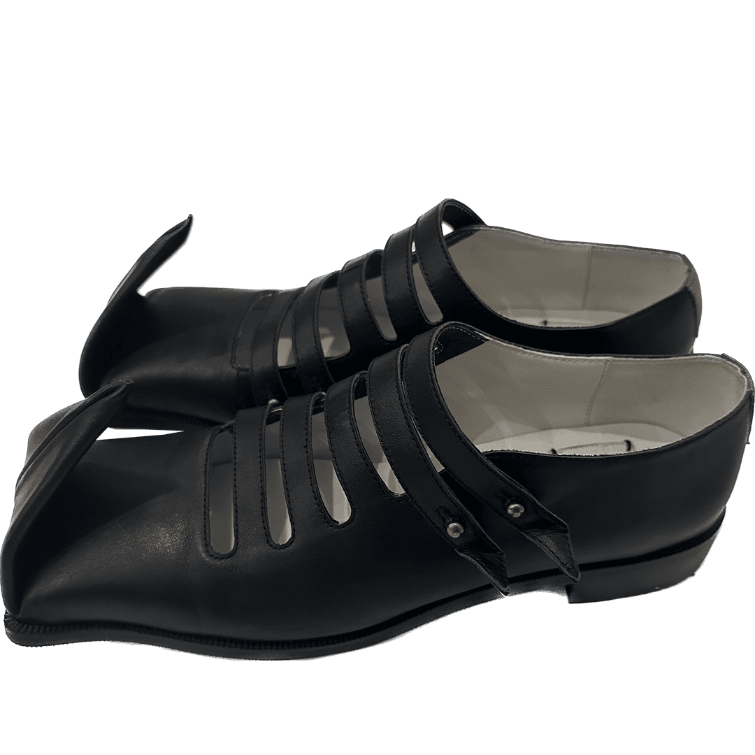 Black Origami Poulaines Shoes  – L'Oeuvre