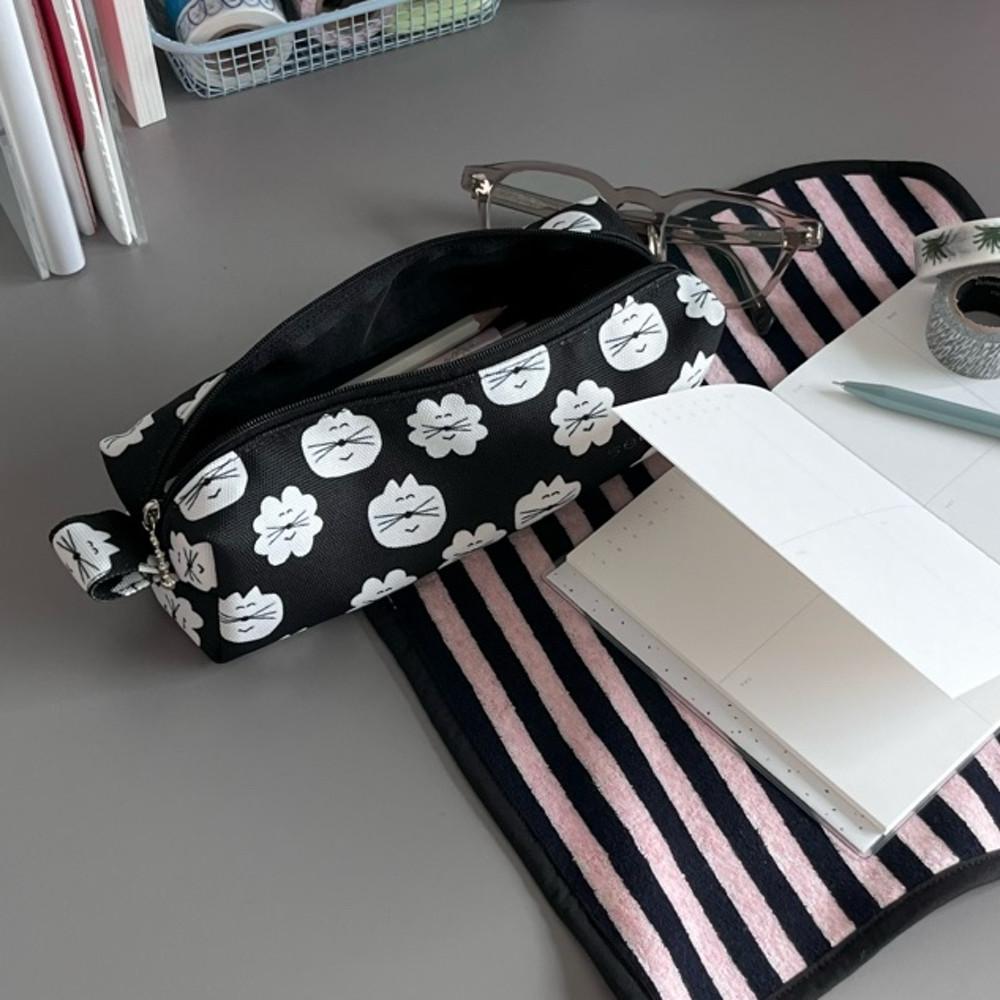 럭키연탄 펜슬파우치 🖤2차 판매 : SENSTUDIO