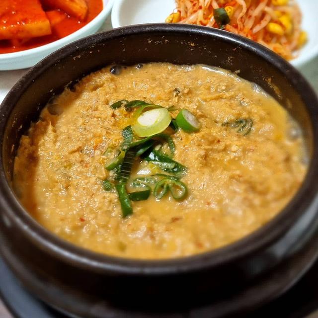 [계룡산 상신식당]전통방식 띄운 비지찌게