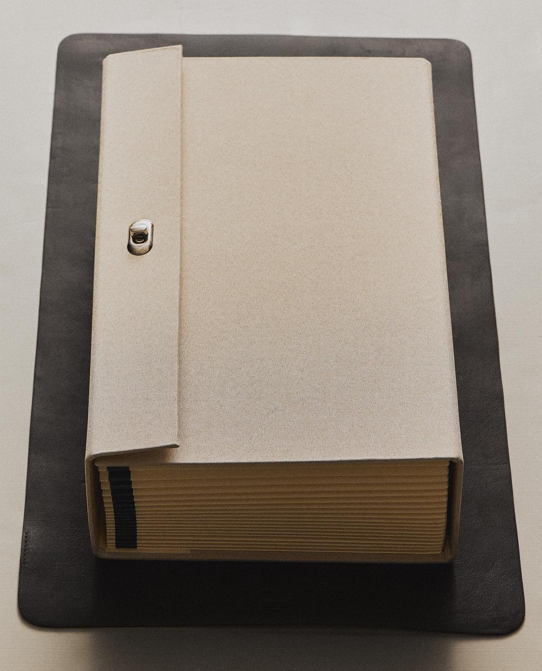린넨 바인더 브리프케이스