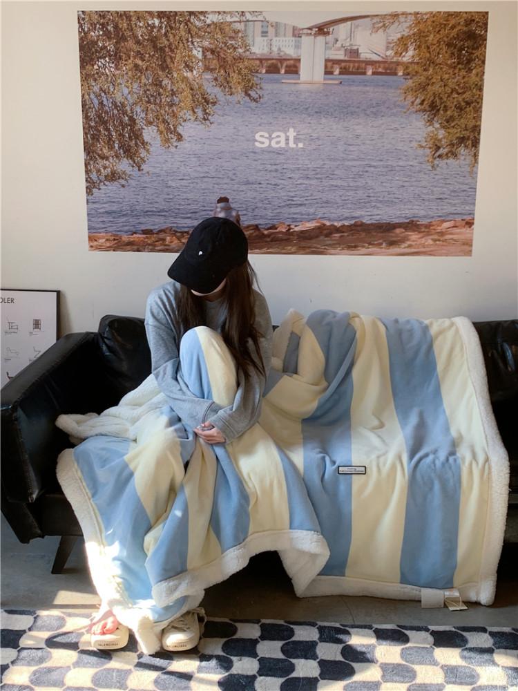 Stripe Blanket 스트라이프 담요