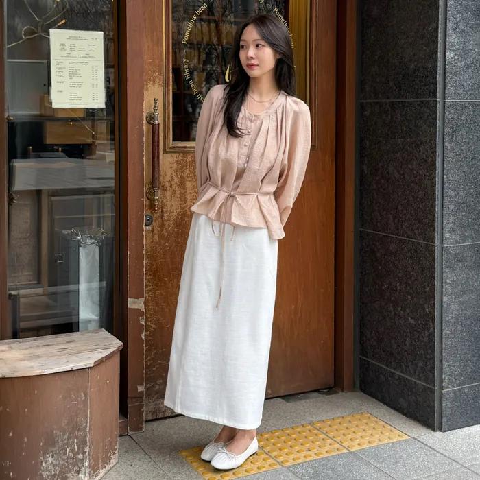 [4.17 예약발송] 클레이 린넨 H라인 스커트 화이트