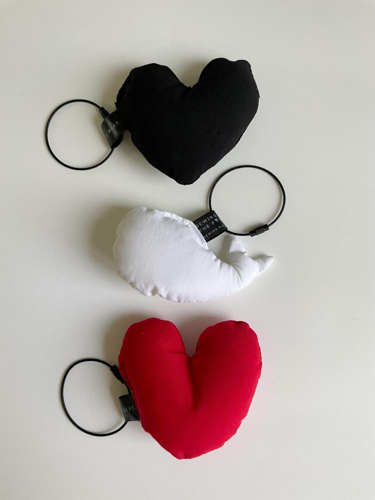 몽글몽글 하트 고래 자동차키링 열쇠고리