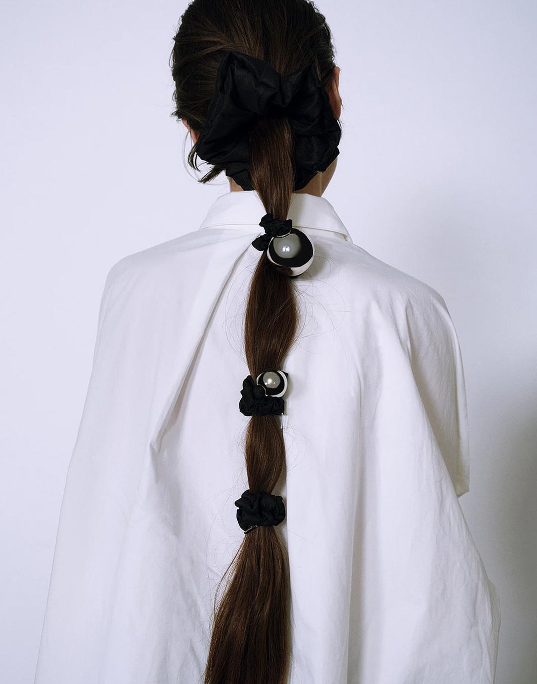 Medium Metal Ball Silk Scrunchie (Black)