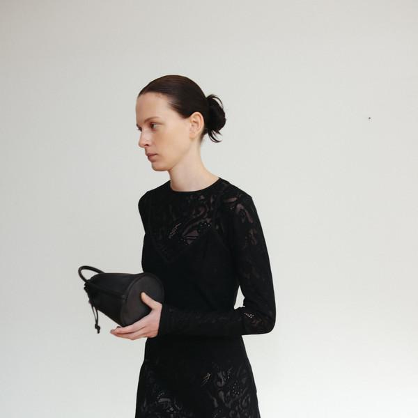 Lace long sleeve t shirt  (black / white)