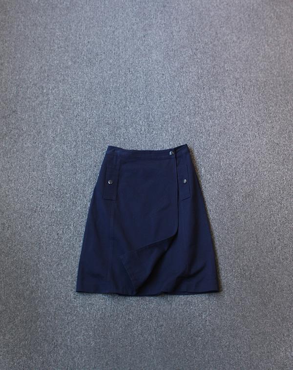 A.P.C. & VANESSA SEWARD[S]