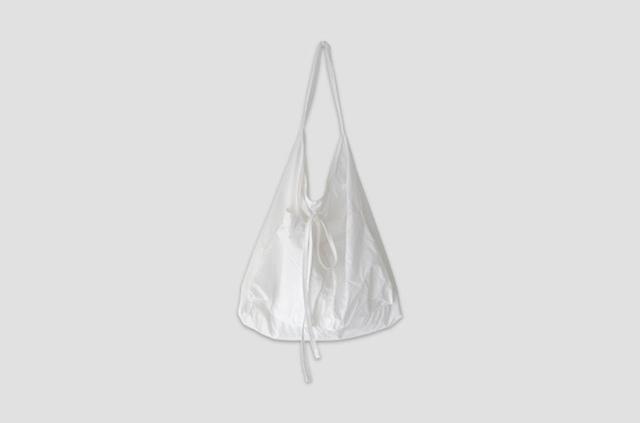 [projet] two pockets easy bag white (3차입고)